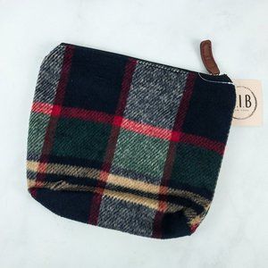 L.I.B New York Autumn Plaid Zipper Pouch